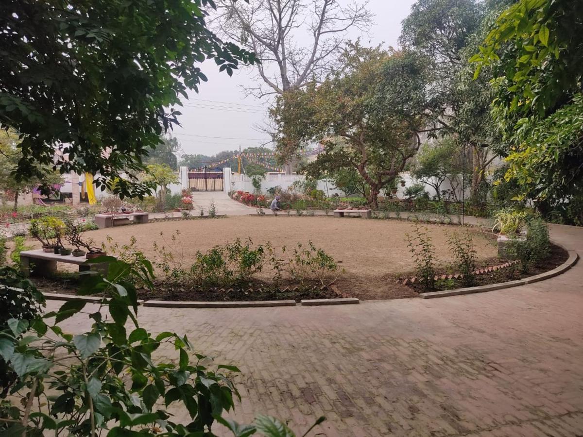 Vatika Homestay فاراناسي المظهر الخارجي الصورة