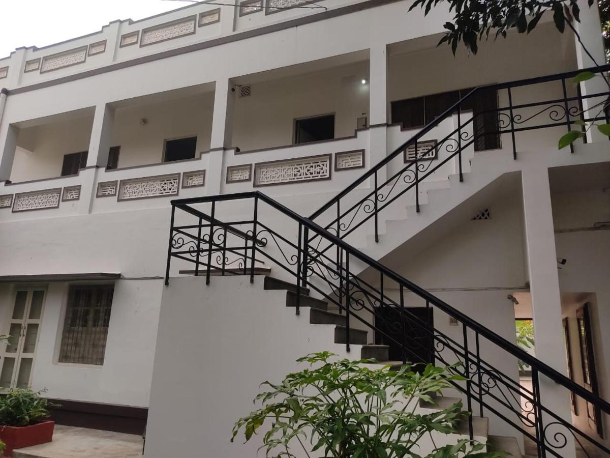 Vatika Homestay فاراناسي المظهر الخارجي الصورة